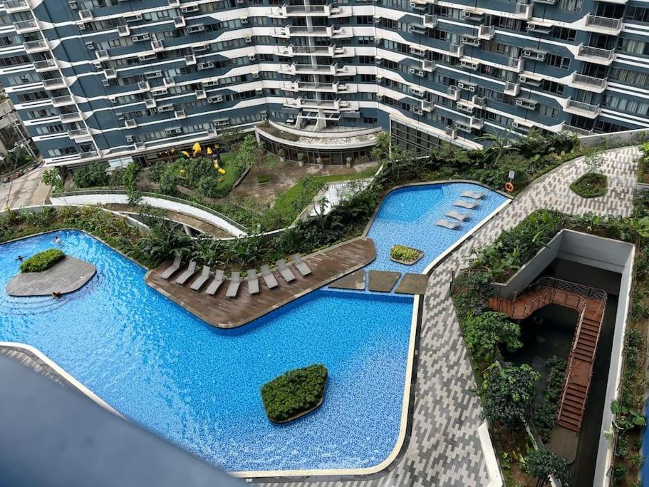 Apartment In Air Residences, Makati With Wifi, Netflix, Pool, Mall And More Manila Eksteriør bilde