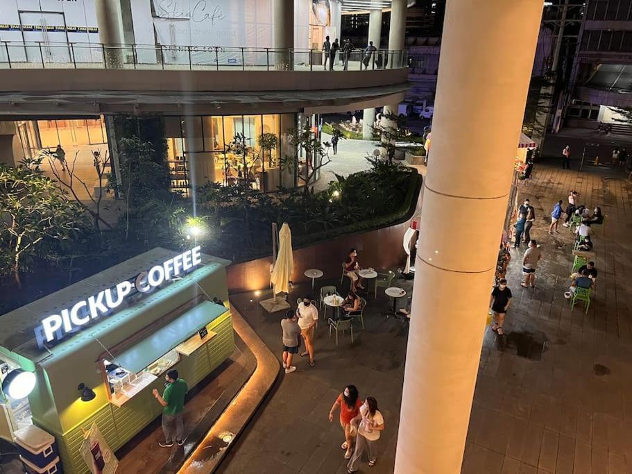 Apartment In Air Residences, Makati With Wifi, Netflix, Pool, Mall And More Manila Eksteriør bilde